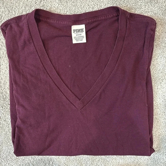 Medium Victoria Secret PINK Maroon Tee - Picture 1 of 10